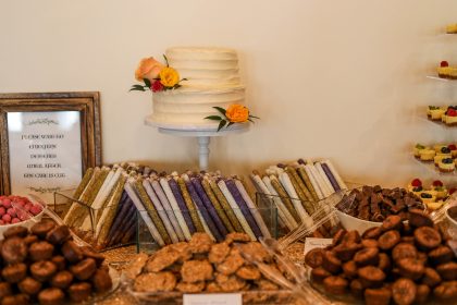 wedding cake cookie table